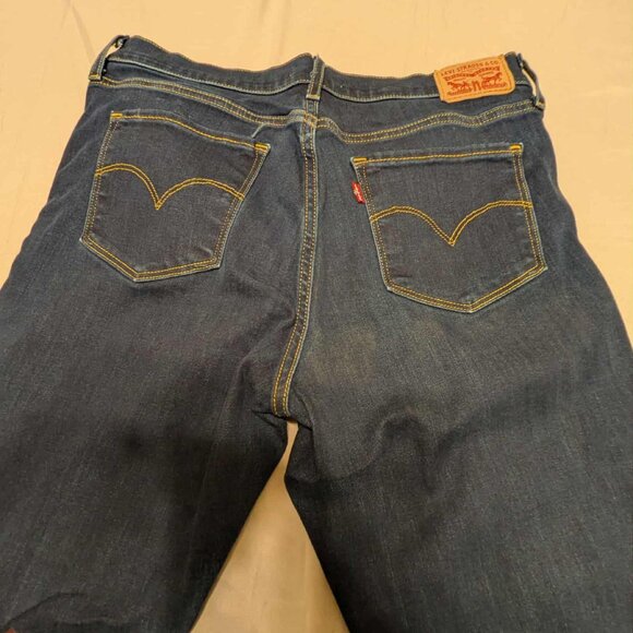 Levi's 311 Shaping Skinny Jeans  Womens 30x30 Dark Wash Blue Pullon Denim - EUC - Picture 12 of 13